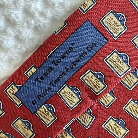 Retro Texas Towns Tie Mens Historical Nostalgia Travel Country Paris - Picture 3 of 4